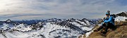68 Ammirando in relax il bel panorama